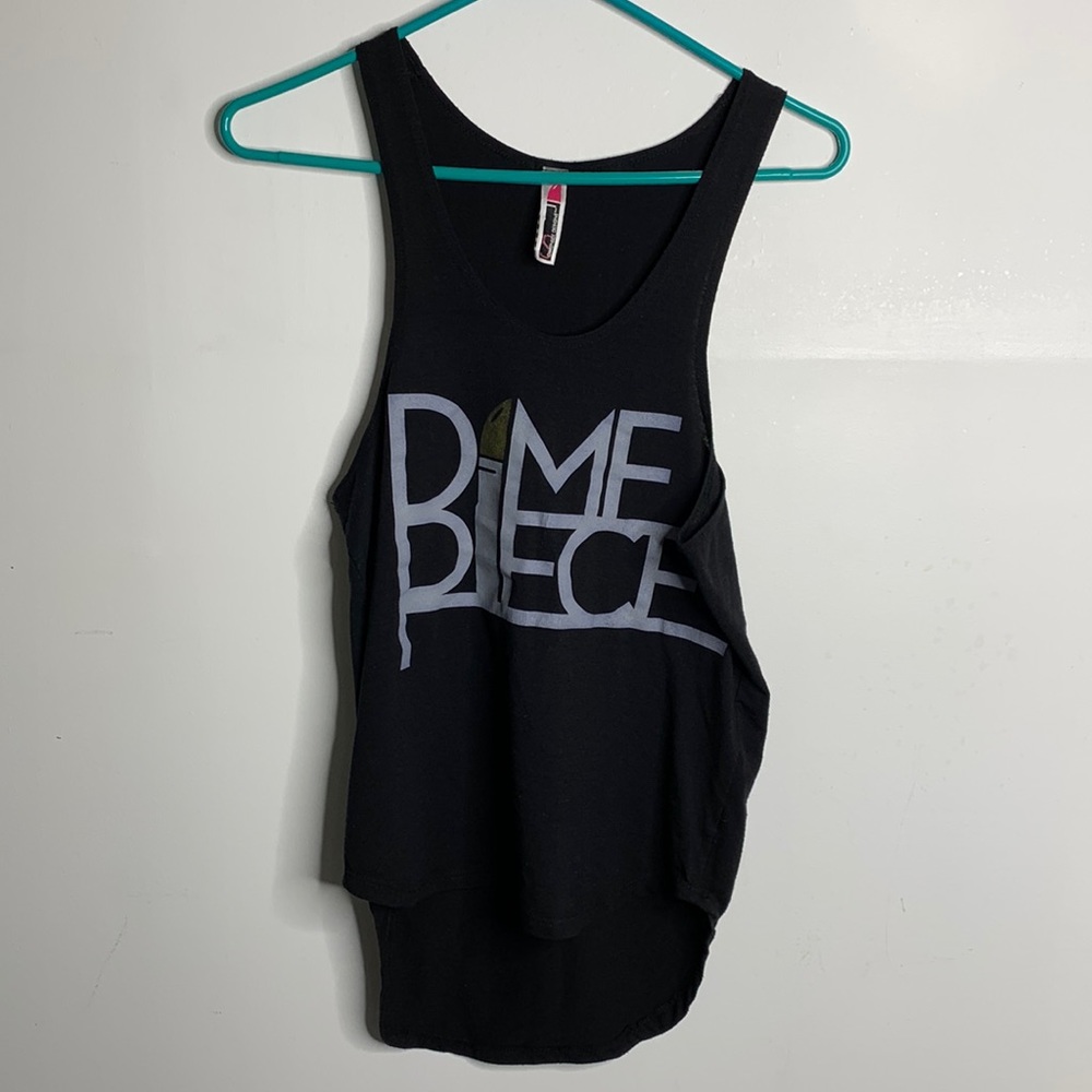 Dimepiece designs tank